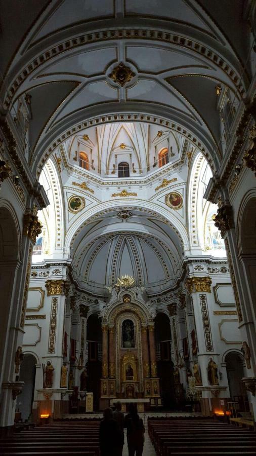 Altea, Callejeando Por Su Casco Antiguo. Kültér fotó